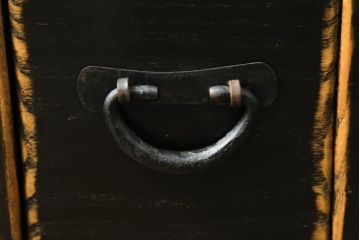 階段箪笥をリペア&カスタム!内部に新たな棚板と棚受けを製作。(収納棚、戸棚、和タンス、整理箪笥)