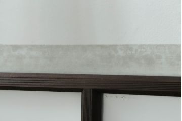 昭和初期のガラス窓の見た目を変えずに綺麗にリペア!元の色味を活かした着色仕上げ。(引き戸、ガラス戸、建具)