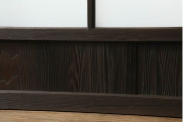 昭和初期のガラス窓の見た目を変えずに綺麗にリペア!元の色味を活かした着色仕上げ。(引き戸、ガラス戸、建具)