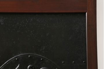 明治時代の蔵戸をリペア&カスタム!リサイズし、裏面の手掛け引手を加工。すりガラス・丁番・ドアダンパーの取り付け。現状の色味を活かした仕上げ。(玄関戸、玄関ドア、建具)