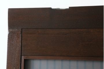 明治時代の蔵戸をリペア&カスタム!リサイズし、裏面の手掛け引手を加工。すりガラス・丁番・ドアダンパーの取り付け。現状の色味を活かした仕上げ。(玄関戸、玄関ドア、建具)
