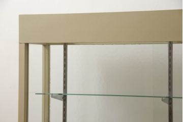 ガラスケースをリペア&カスタム!天板と側面板をクリアガラスに変更し、木部はモカベージュでペイント仕上げ。(ショーケース、陳列棚、飾り棚、店舗什器)