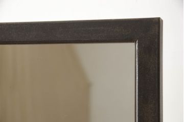 スタンドミラーをリペア&カスタム!高品質リペアを施し、工業用キャスターを取り付け。(姿見、鏡、店舗什器)