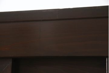 水屋箪笥をリペア&カスタム!下段に棚板を製作し追加。網部分をクリアガラスに変更。1トーン落ち着いた色味に着色仕上げ。(キャビネット、食器棚、収納棚、戸棚)
