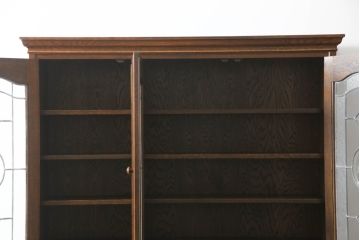 食器棚をリペア&カスタム!上段左右の棚に新たに棚板を製作し、現状の色味をベースに着色仕上げ。(収納棚、戸棚、飾り棚、カップボード、キャビネット)