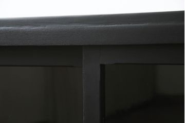 収納棚をリペア&カスタム!新たに可動式の棚板を製作。マットブラックでペイント仕上げ。(戸棚、サイドボード、サイドキャビネット、引き出し)