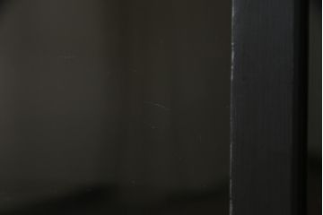 収納棚をリペア&カスタム!新たに可動式の棚板を製作。マットブラックでペイント仕上げ。(戸棚、サイドボード、サイドキャビネット、引き出し)