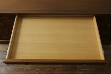 ドレクセルヘリテイジの両袖机をリペア&カスタム!4パーツに分割できるよう加工し、1トーン落ち着いた色味に着色仕上げ。(プレジデントデスク、ニーホールデスク、ワークデスク、オフィスデスク、在宅用、在宅ワーク用)