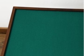 ゲームテーブルをリペア&カスタム!高品質リペアを施し、脚をカットし高さをリサイズ。(ダイニングテーブル、サイドテーブル、食卓、机、在宅ワーク用、在宅用、二人掛け、四人掛け、2人掛け、4人掛け)