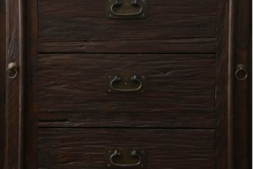 カウンターテーブルをリペア&カスタム!脚をカットし、新に鉄脚を取り付け。1トーン落ち着いた色味に着色仕上げ。(サイドキャビネット、サイドボード、収納棚、戸棚、リビングボード、引き出し)