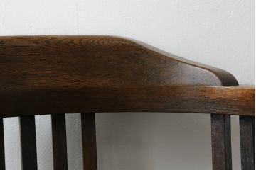 回転チェアをリペア&カスタム!座面を張替え、木部は1トーン落ち着いた色味に着色仕上げ。(回転椅子、イス、ドクターチェア、アームチェア、オフィスチェア、デスクチェア)