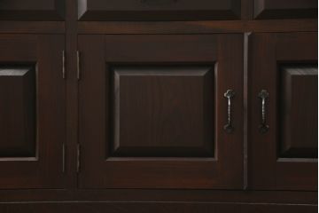 カウンターサイドボードをリペア&カスタム!両面から使用できるよう背面を加工。取り外し可能な台輪を新規製作。現状の色味をベースに1トーン落ち着いた色味に着色仕上げ。(カウンターテーブル、サイドキャビネット、収納棚、戸棚、引き出し、ヴィンテージ)
