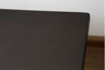 松本民芸家具のダイニングテーブルをリペア&カスタム!1トーン落ち着いた色味に着色し、クリア塗装仕上げに。(作業台、ビンテージ、ヴィンテージ、2人掛け、食卓)