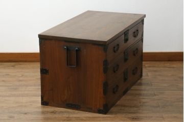 関東衣装箪笥をリペア&カスタム!金具の突起部分は取り外し、天板を新たに製作。(テレビ台、テレビボード、ローチェスト、収納たんす、時代箪笥、引き出し)