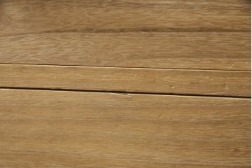 庄内箪笥のローボードの見た目を変えずに綺麗にリペア!クリアワックスで木地色仕上げ。(総桐箪笥、総桐たんす、収納タンス、時代箪笥、引き出し、テレビ台、テレビボード、ローチェスト)