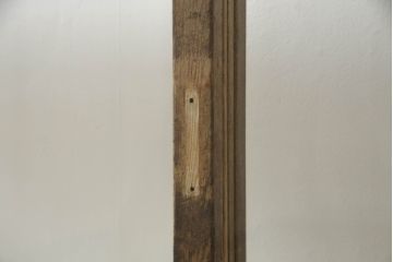 昭和中期のガラスケースの見た目を変えずに綺麗にリペア!破損したガラスを交換し、底板は新材に張替え。(ショーケース、陳列棚、店舗什器)