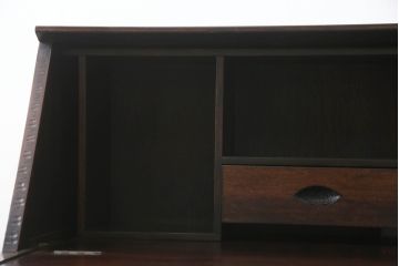 ライティングビューローをリペア&カスタム!仕切りを取り外し、背面に配線用の穴あけ加工。(簿記机、ワークデスク、在宅用、在宅ワーク用、引き出し、サイドチェスト)