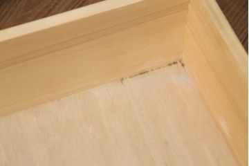 ライティングビューローをリペア&カスタム!仕切りを取り外し、背面に配線用の穴あけ加工。(簿記机、ワークデスク、在宅用、在宅ワーク用、引き出し、サイドチェスト)