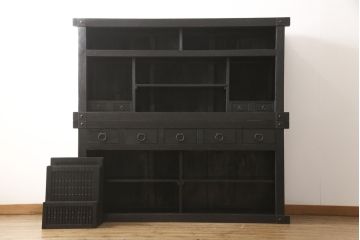 水屋箪笥をリペア&カスタム!全体を剥離し、黒色で再着色。(収納箪笥、重ね箪笥、食器棚、収納棚)
