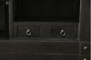 水屋箪笥をリペア&カスタム!全体を剥離し、黒色で再着色。(収納箪笥、重ね箪笥、食器棚、収納棚)