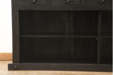 水屋箪笥をリペア&カスタム!全体を剥離し、黒色で再着色。(収納箪笥、重ね箪笥、食器棚、収納棚)