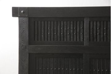 水屋箪笥をリペア&カスタム!全体を剥離し、黒色で再着色。(収納箪笥、重ね箪笥、食器棚、収納棚)