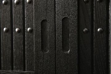 水屋箪笥をリペア&カスタム!全体を剥離し、黒色で再着色。(収納箪笥、重ね箪笥、食器棚、収納棚)