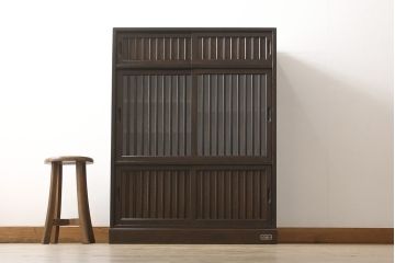 食器棚をリペア&カスタム!高品質リペアを施し、戸棚の建具をクリアガラスに変更。(水屋箪笥、キャビネット、収納棚、戸棚)