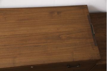 総桐箪笥をリペア&カスタム!高品質リペアを施し、濃い茶系で着色仕上げ。(桐たんす、総桐たんす、時代箪笥、衣装タンス、チェスト、引き出し、和箪笥)