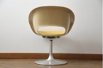 ラウンジチェアをリペア&カスタム!高品質リペアを施し、座面の生地を張替え。(イージーチェア、1人掛けソファ、椅子)