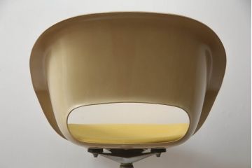 ラウンジチェアをリペア&カスタム!高品質リペアを施し、座面の生地を張替え。(イージーチェア、1人掛けソファ、椅子)