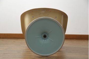ラウンジチェアをリペア&カスタム!高品質リペアを施し、座面の生地を張替え。(イージーチェア、1人掛けソファ、椅子)