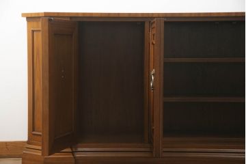 ドレクセルヘリテイジのサイドボードをリペア&カスタム!奥行きをリサイズし、引き出しを撤去。(クリデンザ、収納棚、戸棚、サイドキャビネット、リビングボード)