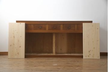 水屋箪笥をリペア&カスタム!高品質リペアを施し、高さをリサイズ。棚板と可動式トレーを製作。(食器棚、戸棚、収納棚、サイドボード、引き出し)