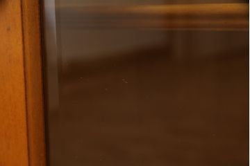 キャビネットをリペア&カスタム!高品質リペアを施し、ご希望の高さで台輪を取り付け。元の色味に合わせて着色仕上げ。(サイドボード、収納棚、戸棚、飾り棚)
