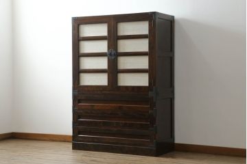 和箪笥をリペア&カスタム!高品質リペアを施し、観音扉部分の布をふすま紙に張り替え。現状の色味をベースに着色仕上げ。(衣装箪笥、着物箪笥、収納たんす、時代箪笥、チェスト、引き出し)