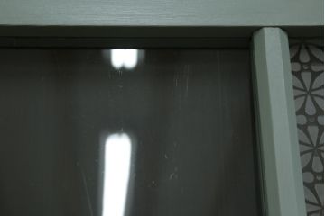 ガラス戸をリペア&カスタム!上部のガラスをアンティークゆらゆらガラスに交換。(引き戸、建具)