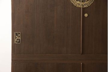 布団箪笥をリペア&カスタム!高品質リペアを施し、奥行きを狭くリサイズ。底板を補強し、オーク系で着色仕上げ。(収納箪笥、桐箪笥、和箪笥、桐たんす)