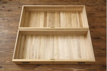 総桐箪笥の見た目を変えずに綺麗にリペア!高品質リペアを施し、木地色仕上げ。(並厚、総桐たんす、着物箪笥、和タンス、衣装箪笥、引き出し)