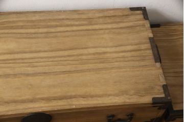 桐箪笥をリペア&カスタム!高品質リペアを施し、ガラス天板を取り付け。木地色仕上げ。(引き出し、収納箪笥、衣装箪笥、桐箪笥)