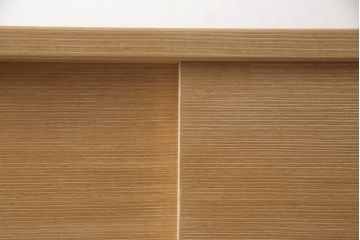 加茂総桐箪笥の見た目を変えずに綺麗にリペア!全体をクリーニング後、元の色を活かし蜜蝋クリアワックスにて仕上げ。(総桐たんす、衣装箪笥、整理タンス、胴厚)