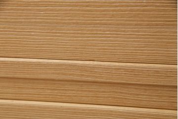 加茂総桐箪笥の見た目を変えずに綺麗にリペア!全体をクリーニング後、元の色を活かし蜜蝋クリアワックスにて仕上げ。(総桐たんす、衣装箪笥、整理タンス、胴厚)