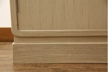 加茂桐箪笥の見た目を変えずに綺麗にリペア!砥の粉は落とさず、汚れやシミのみ綺麗になるよう仕上げ。(胴厚、桐たんす、着物箪笥、和タンス)