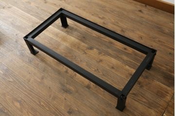 昭和初期の会津衣装箪笥をリペア&カスタム!上下分けて使用できるよう、内側から天板補強。鉄脚を取り付け、クリアワックスで仕上げ。(ローボード、ローチェスト、和たんす、時代箪笥、収納箪笥、衣装箪笥、引き出し、テレビ台)