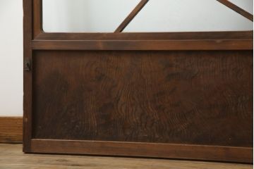 昭和初期の障子戸2枚をリペア&カスタム!金具は交換し、障子もプラスチック障子へ張り替え。全体を元の色味に合わせて着色して仕上げ。(建具、引き戸、ガラス戸)