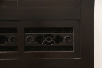 水屋箪笥サイドボードをリペア&カスタム!高さと奥行きをリサイズし、正面の出ている耳はカット。本体は現状をベースに着色。(キャビネット、収納棚、戸棚、食器棚)