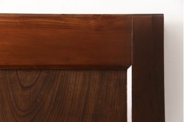 蔵戸をリペア&カスタム!高さと幅をリサイズし、アイアン製のドアハンドルを取り付け。戸枠を製作し、蔵戸を戸枠に合わせた上下の加工。既存の色味を活かして着色。(引き戸、玄関戸、板戸)